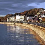 Dom wakacyjny The Wagging Wave - Part Of The The Bay Village With Pool, Gym And Direct Access, Pub, Restaurant, Tennis And Meadows Walks