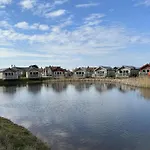 The Wagging Wave - Part Of The The Bay Village With Pool, Gym And Direct Access, Pub, Restaurant, Tennis And Meadows Walks Dom wakacyjny *
