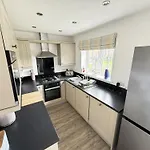 The Wagging Wave - Part Of The The Bay Village With Pool, Gym And Direct Access, Pub, Restaurant, Tennis And Meadows Walks Dom wakacyjny Filey