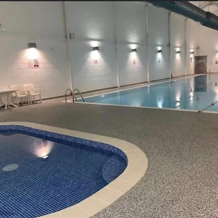 The Wagging Wave - Part Of The The Bay Village With Pool, Gym And Direct Access, Pub, Restaurant, Tennis And Meadows Walks Holiday home Filey