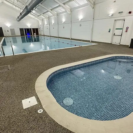 The Wagging Wave - Part Of The The Bay Village With Pool, Gym And Direct Access, Pub, Restaurant, Tennis And Meadows Walks 法利